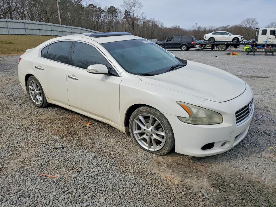 Photo 4 from auction – 2011 NISSAN MAXIMA with VIN 1N4AA5AP1BC846171