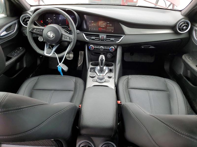 Снимка 8 от търг – 2024 ALFA ROMEO GIULIA TI с VIN ZARFAMBN9R7684662