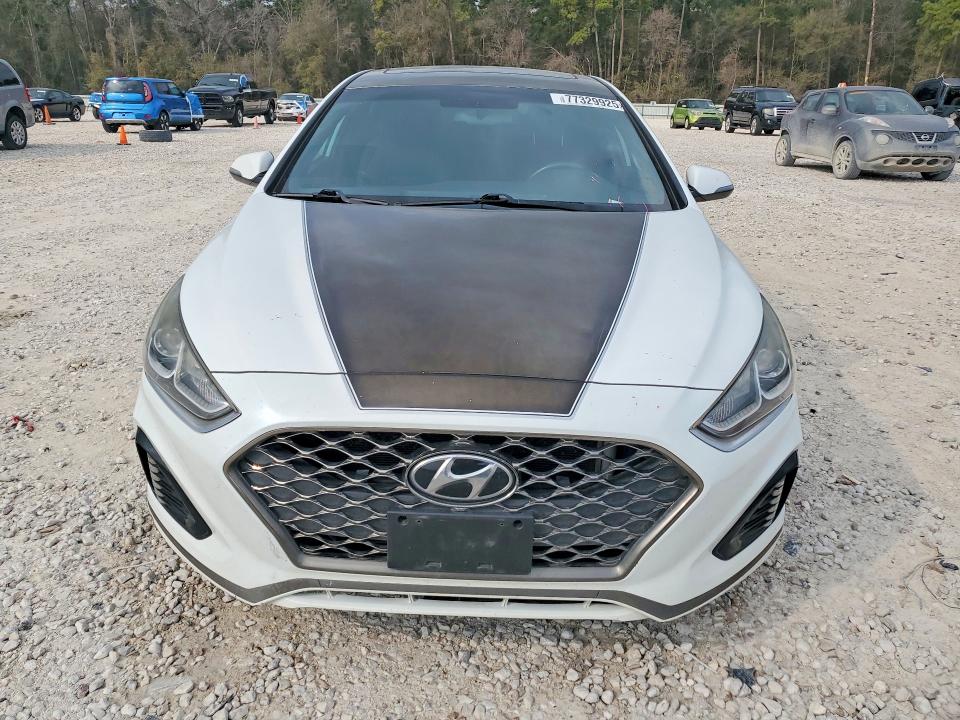 Photo 5 from auction – 2019 HYUNDAI SONATA with VIN 5NPE34AF7KH741291