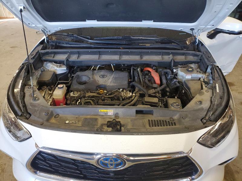 Photo 12 from auction – 2022 TOYOTA HIGHLANDER with VIN 5TDXBRCH5NS543038