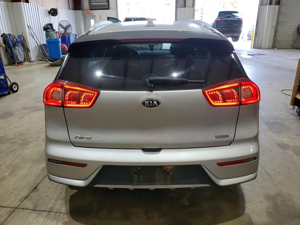 Foto 6 de la subasta – 2019 KIA NIRO FE con VIN KNDCB3LCXK5231430