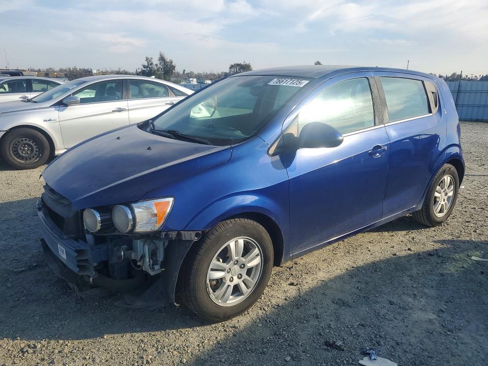 CHEVROLET SONIC 2013 z numerem VIN 1G1JC6SB5D4159455 - Zdjęcie z aukcji