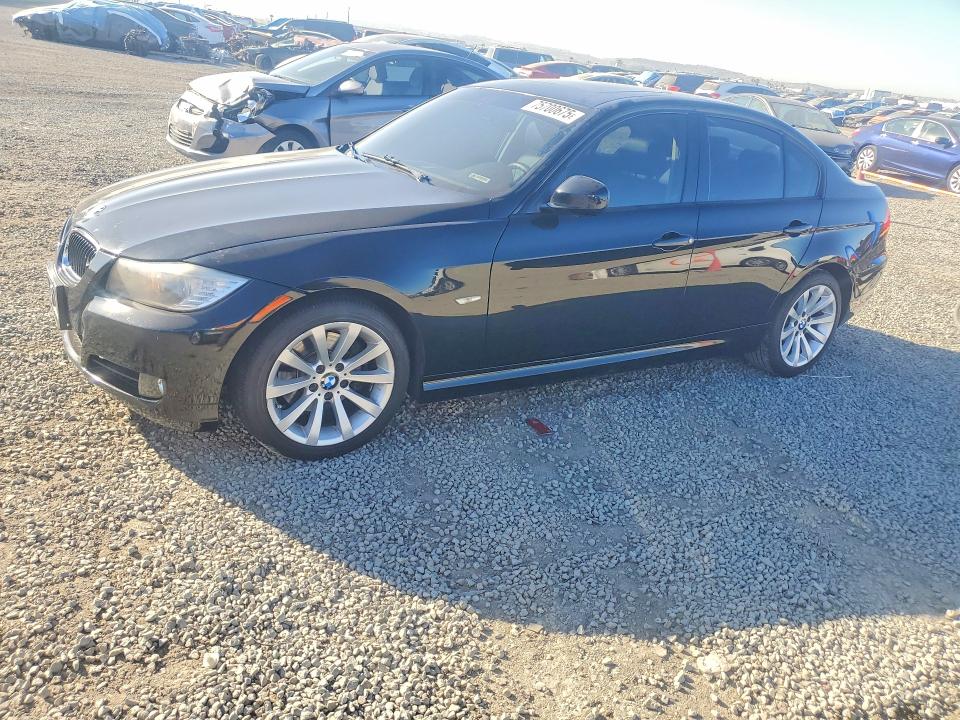 BMW 328 2011 with VIN WBAPH5G54BNM80164 - Photo from auction