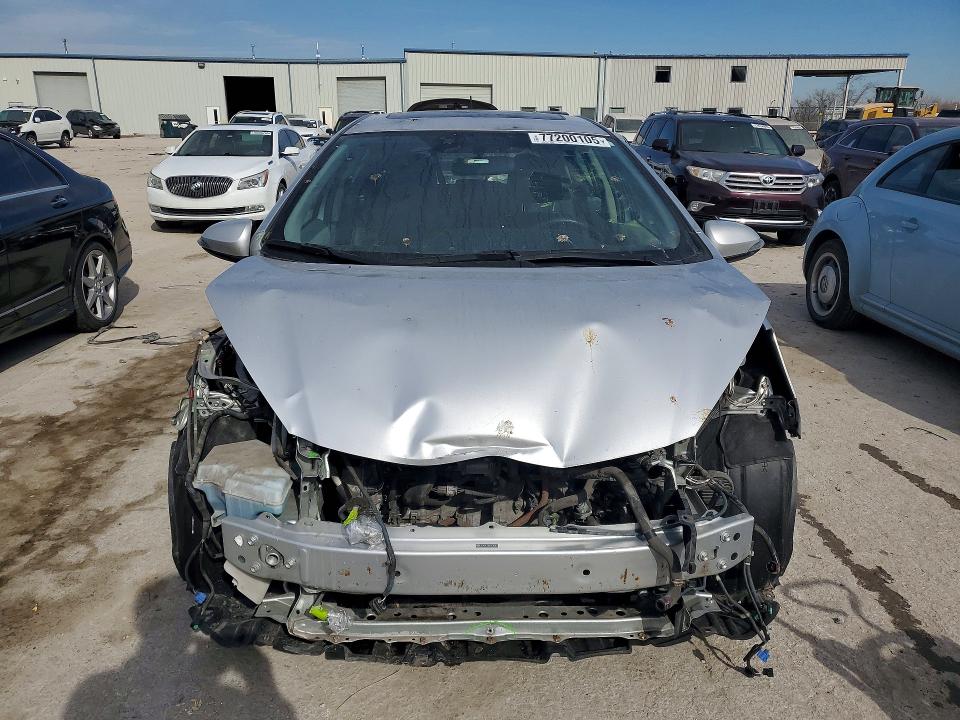 Photo 5 from auction – 2013 TOYOTA PRIUS C with VIN JTDKDTB38D1035701