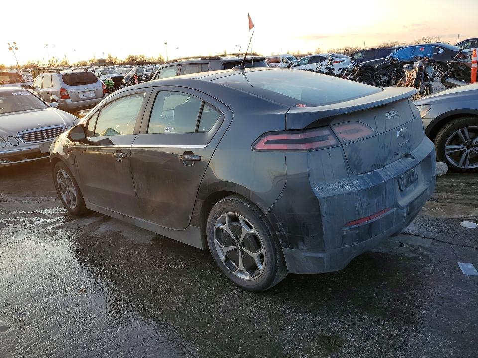 Photo 2 from auction – 2013 CHEVROLET VOLT with VIN 1G1RH6E4XDU145441