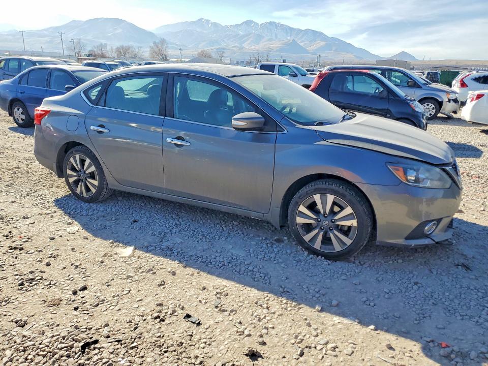 Photo 4 from auction – 2016 NISSAN SENTRA with VIN 3N1AB7AP8GY289702