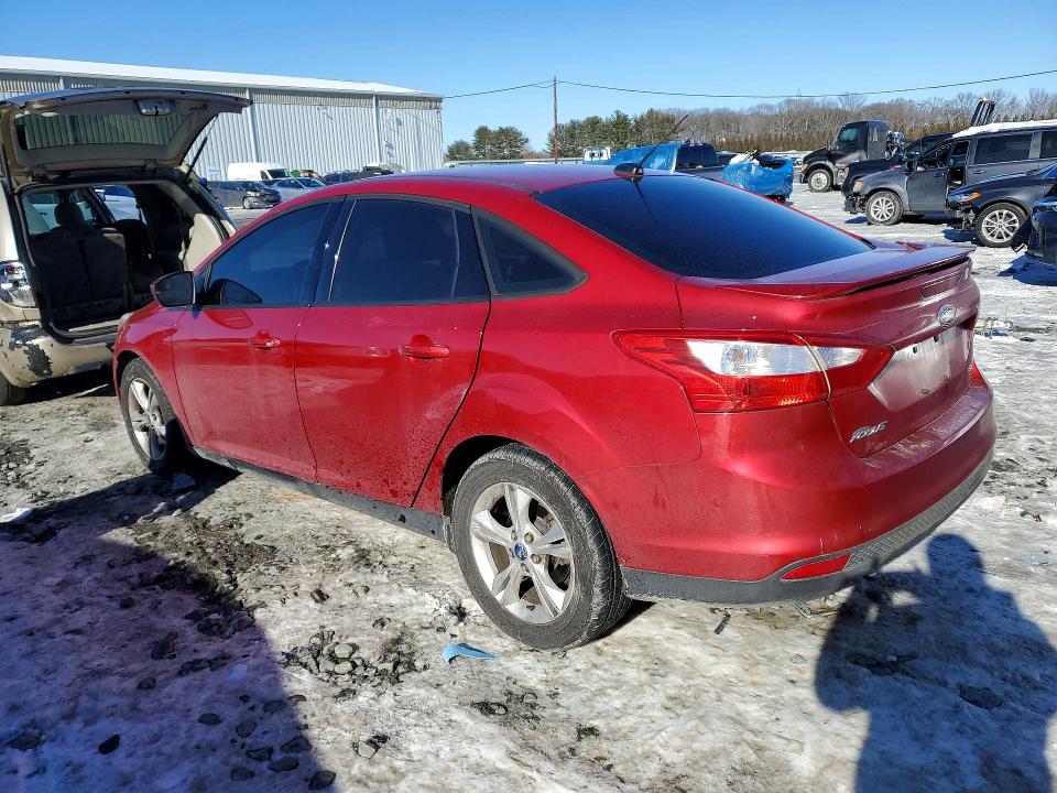 Photo 2 from auction – 2012 FORD FOCUS with VIN 1FAHP3F29CL432507