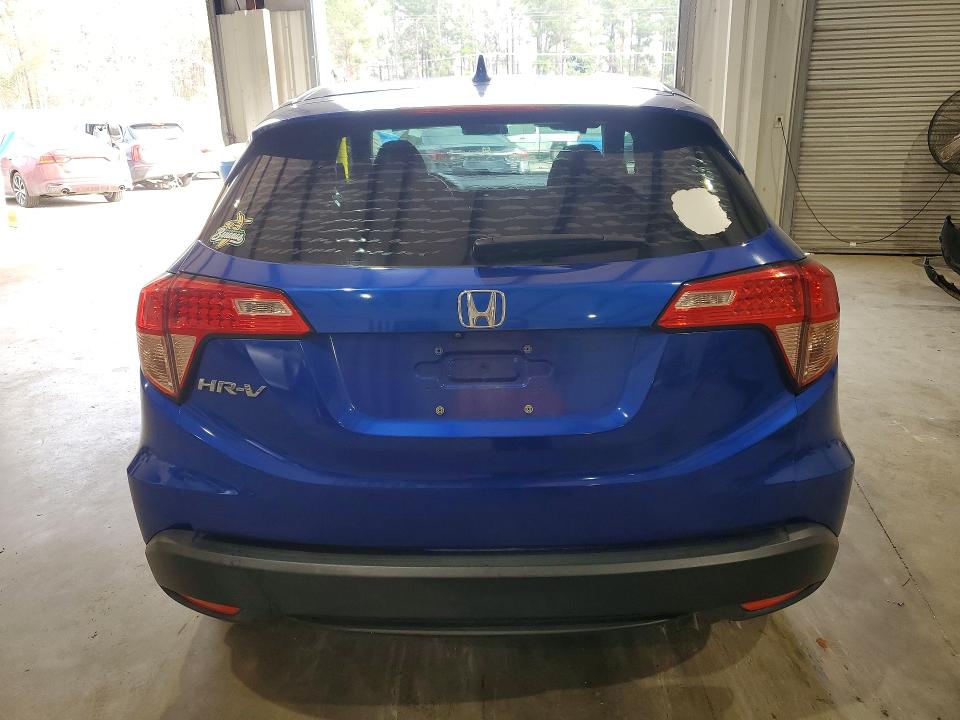 Photo 6 from auction – 2018 HONDA HR-V with VIN 3CZRU5H37JM703191