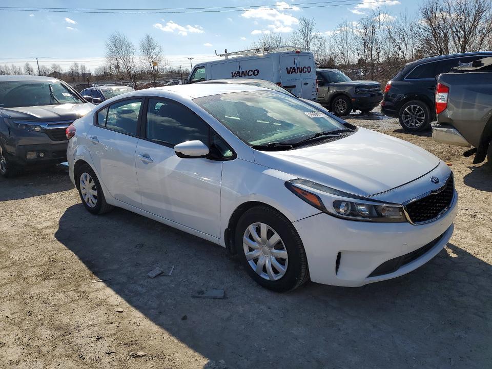Photo 4 from auction – 2017 KIA FORTE with VIN 3KPFL4A79HE139051