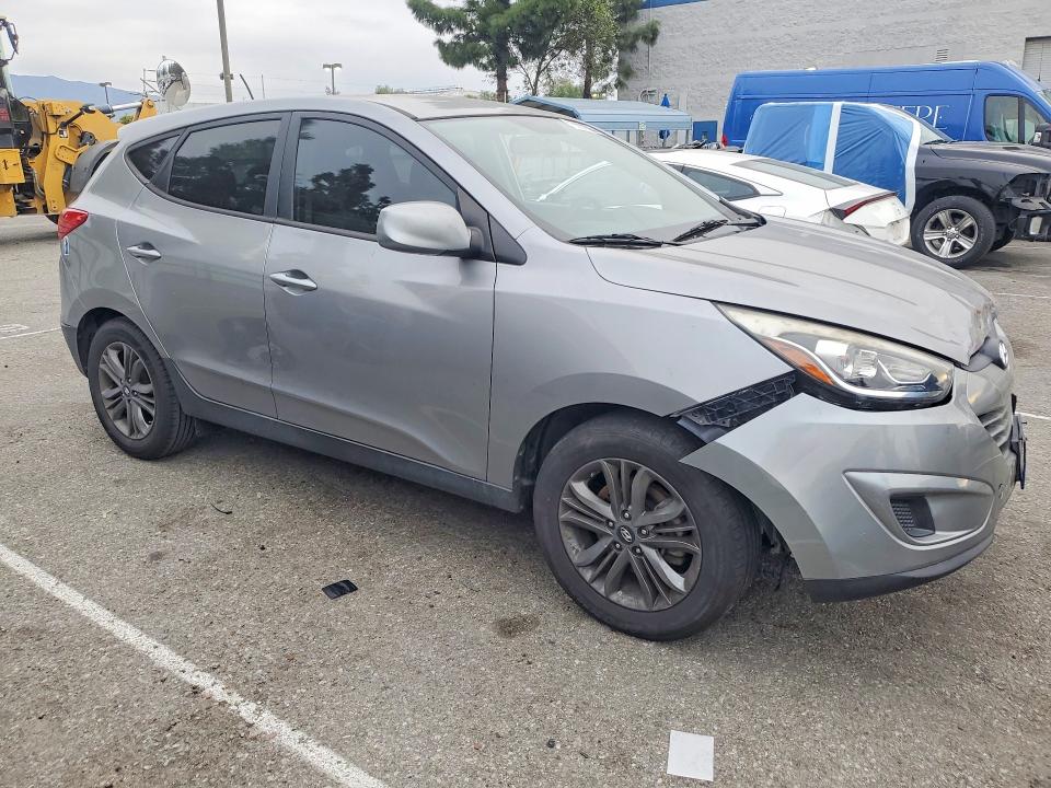 Photo 4 from auction – 2015 HYUNDAI TUCSON with VIN KM8JT3AF2FU108407