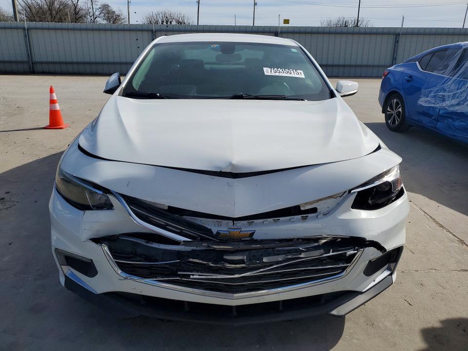Photo 5 from auction – 2017 CHEVROLET MALIBU LT with VIN 1G1ZE5ST5HF209166