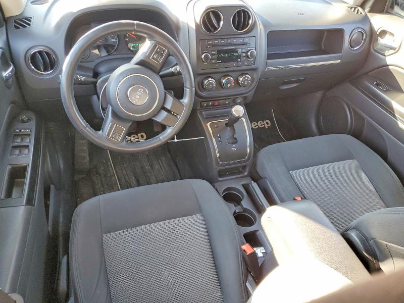Photo 8 from auction – 2012 JEEP PATRIOT with VIN 1C4NJRFB7CD718349