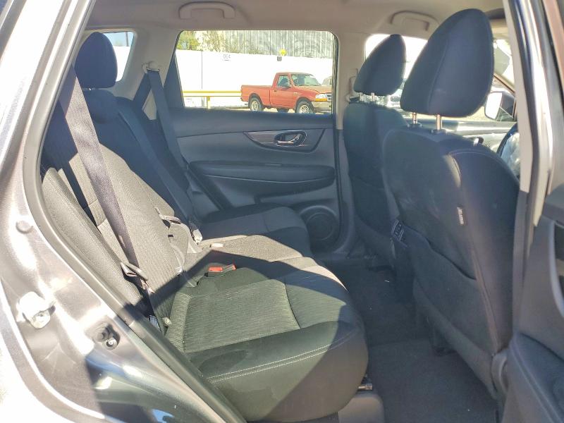 Photo 11 from auction – 2018 NISSAN ROGUE S with VIN KNMAT2MT2JP577360