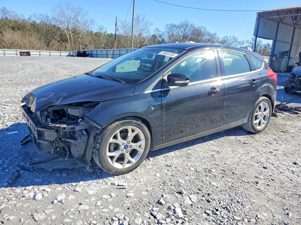 FORD FOCUS 2013 with VIN 1FADP3N20DL369881 - Photo from auction