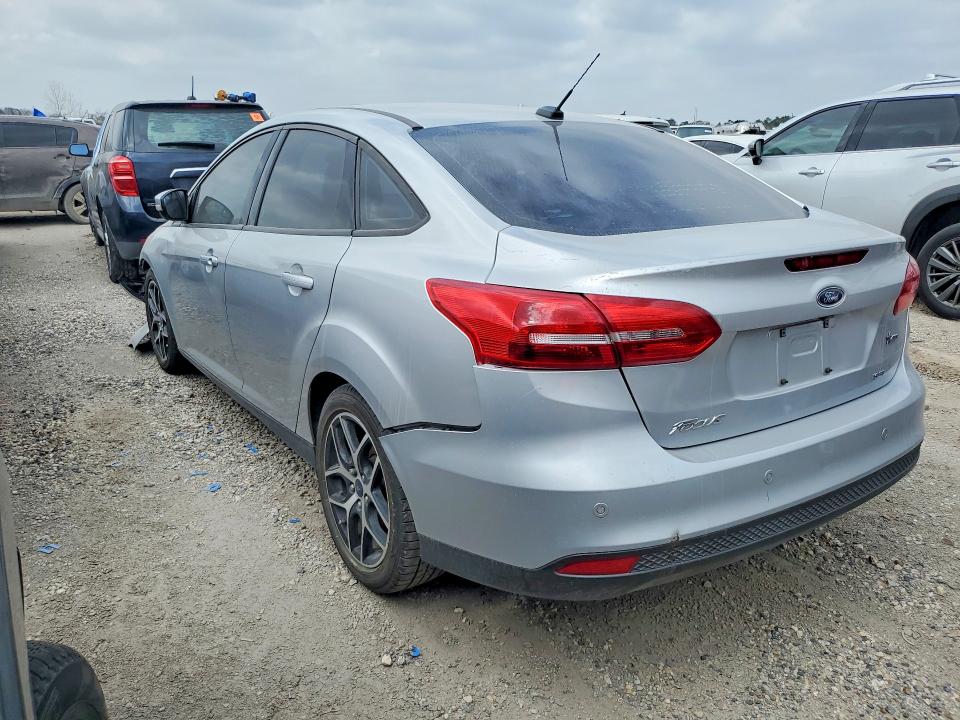 Photo 2 from auction – 2018 FORD FOCUS with VIN 1FADP3H2XJL286742
