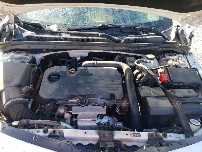 Photo 11 from auction – 2019 CHEVROLET MALIBU with VIN 1G1ZD5ST0KF227956