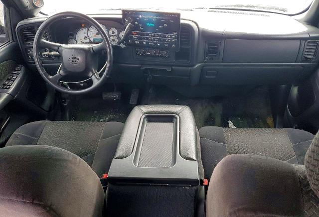 Photo 8 from auction – 2002 CHEVROLET AVALANCHE with VIN 3GNEK13T52G349110