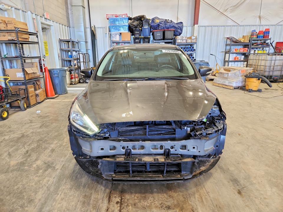 Photo 5 from auction – 2018 FORD FOCUS with VIN 1FADP3J27JL312448