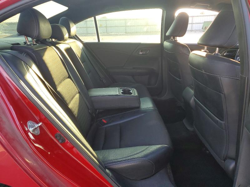 Photo 10 from auction – 2016 HONDA ACCORD with VIN 1HGCR2F59GA035871