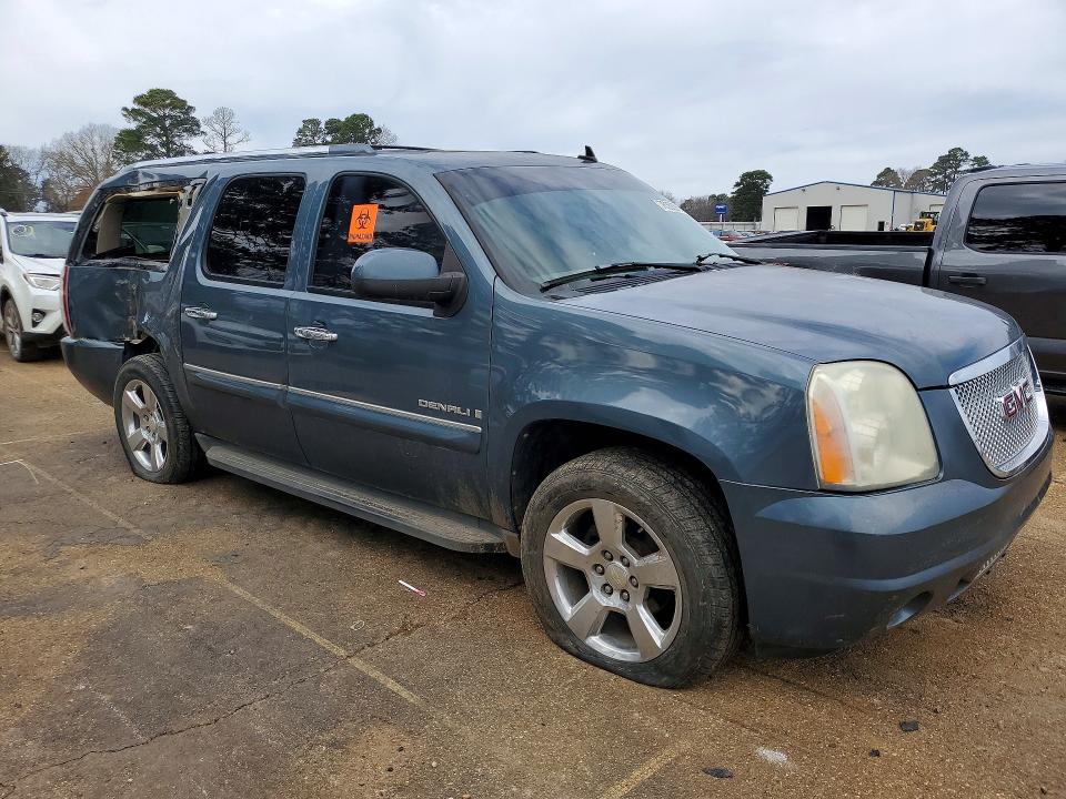 Photo 4 from auction – 2008 GMC YUKON with VIN 1GKFK668X8J166962