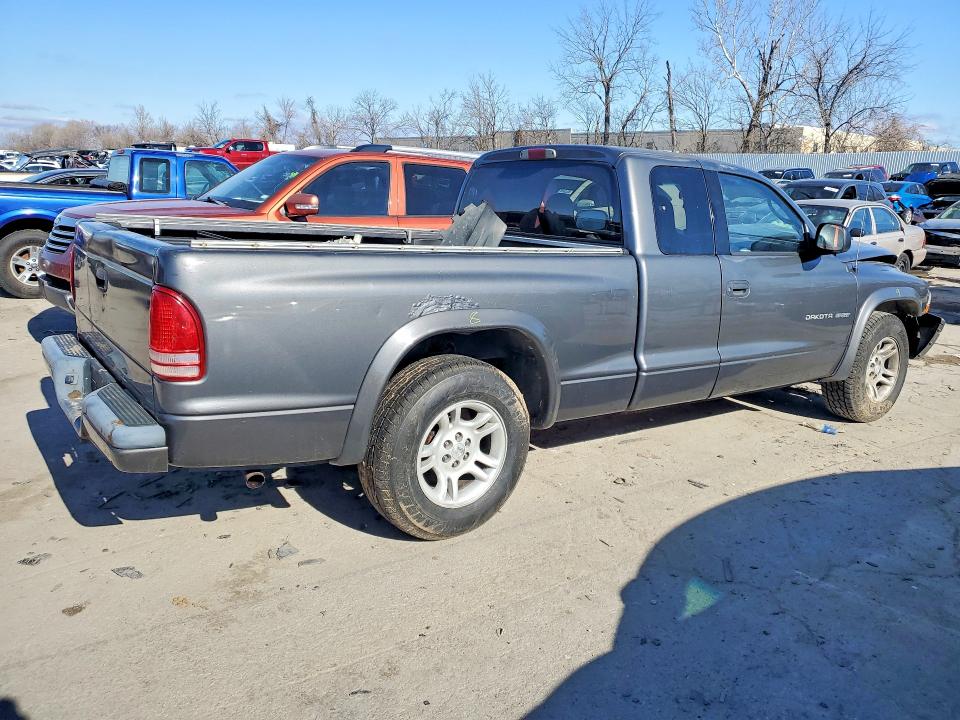 Photo 3 from auction – 2002 DODGE DAKOTA with VIN 1B7GL32XX2S588725