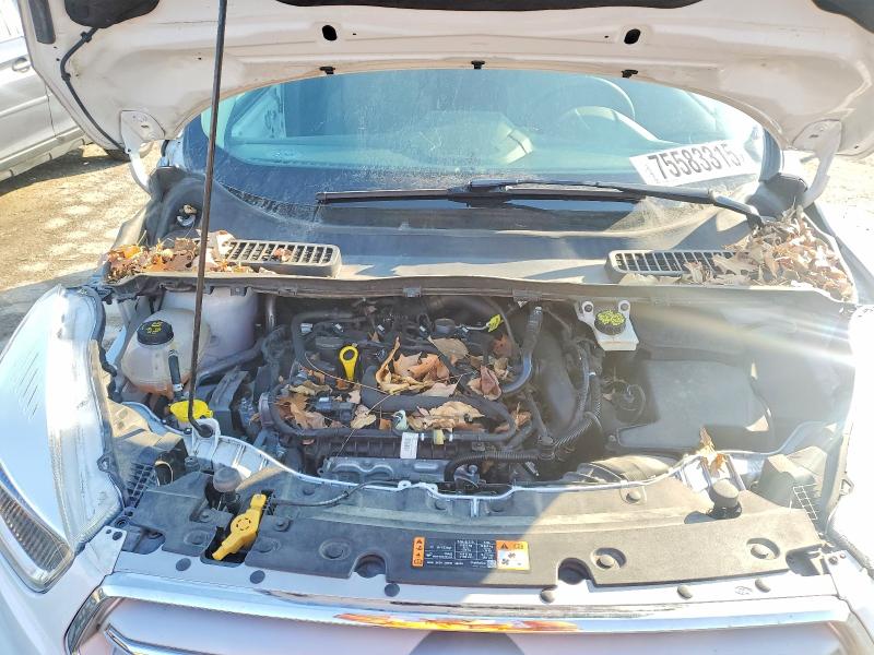 Photo 11 from auction – 2019 FORD ESCAPE SE with VIN 1FMCU0GD4KUC34613