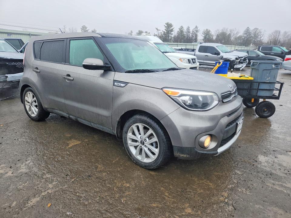 Photo 4 from auction – 2017 KIA SOUL with VIN KNDJP3A54H7491431