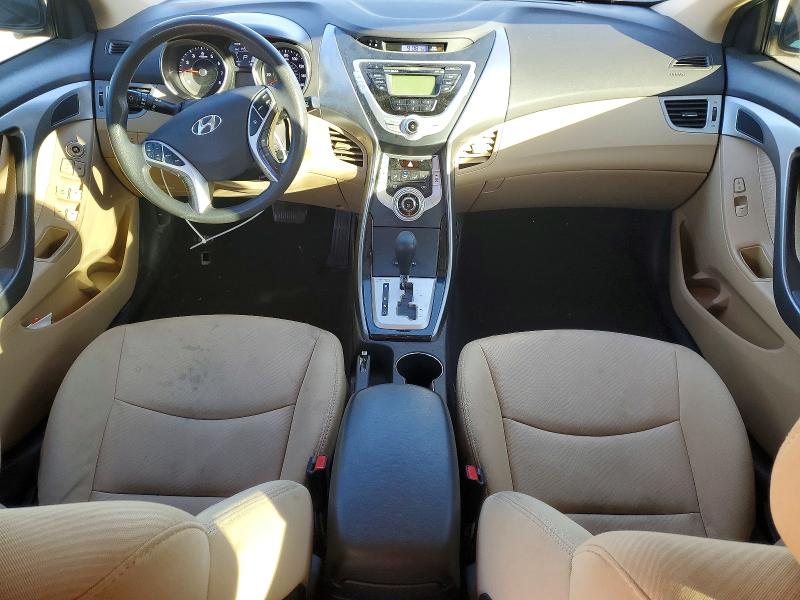 Photo 8 from auction – 2012 HYUNDAI ELANTRA GL with VIN 5NPDH4AE9CH125601