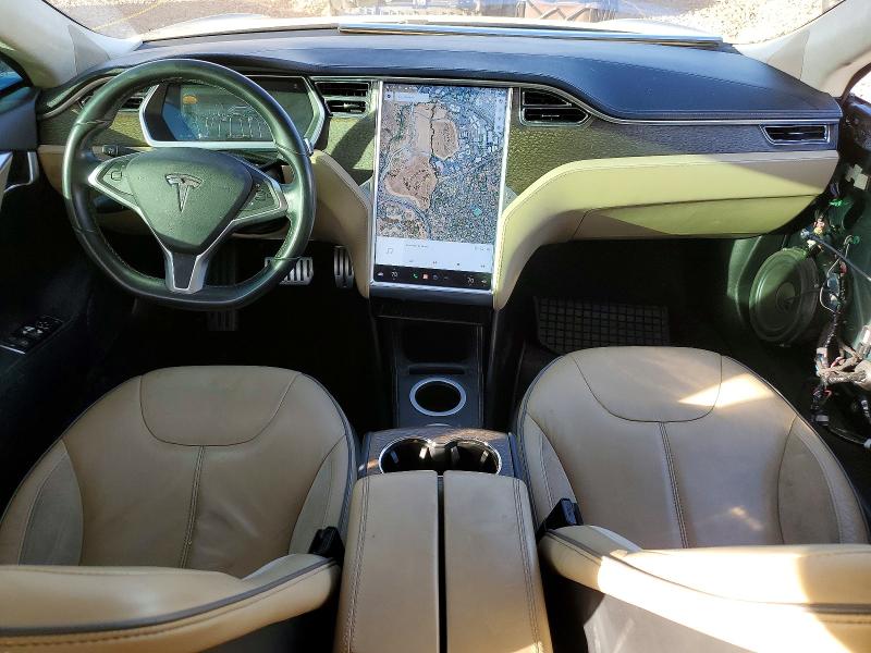 Photo 8 from auction – 2013 TESLA MODEL S with VIN 5YJSA1CP1DFP03361