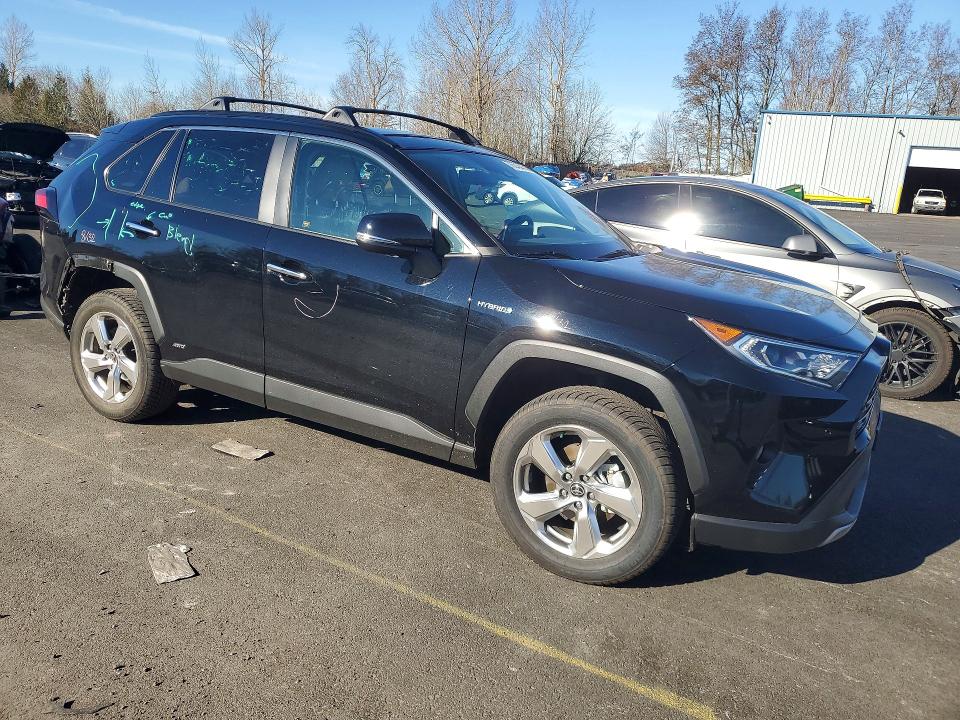 Photo 4 from auction – 2021 TOYOTA RAV4 LIMIT with VIN 4T3D6RFV1MU042086