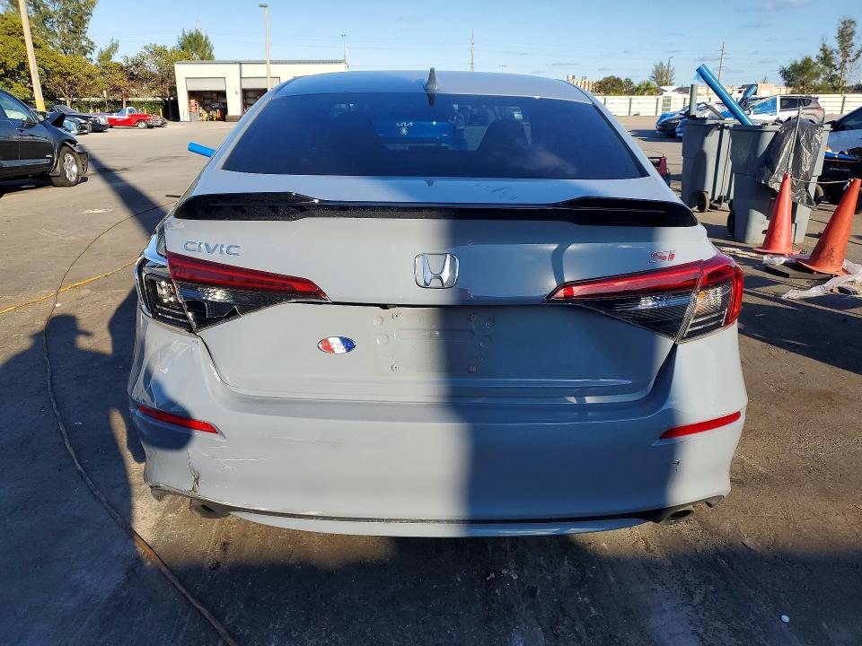 Photo 6 from auction – 2023 HONDA CIVIC SI with VIN 2HGFE1E50PH472521