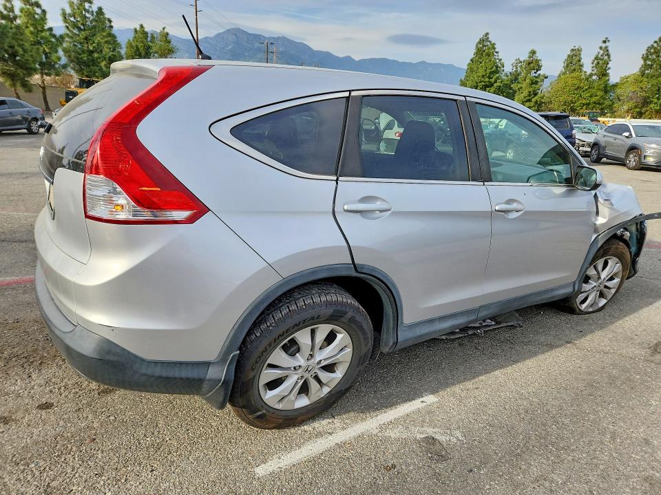 Photo 3 from auction – 2012 HONDA CR-V with VIN 5J6RM3H5XCL046297
