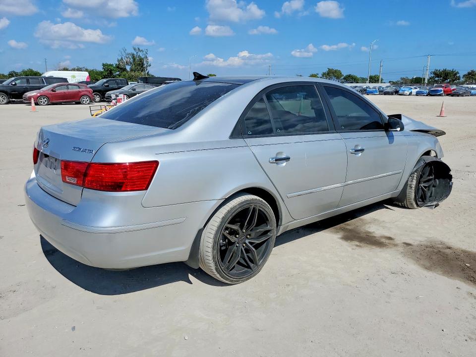 Photo 3 from auction – 2009 HYUNDAI SONATA GLS with VIN 5NPET46C79H443137