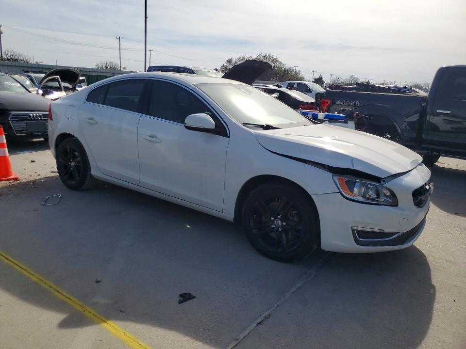Photo 4 from auction – 2014 VOLVO S60 with VIN YV1612FS7E2278444