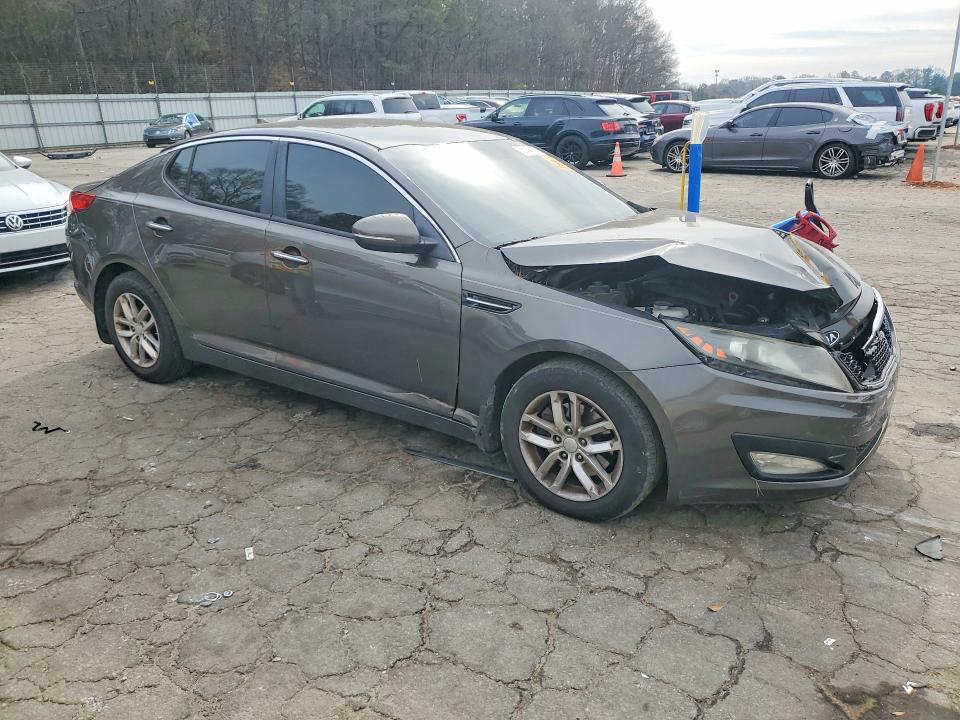 Photo 4 from auction – 2012 KIA OPTIMA with VIN 5XXGM4A72CG067529