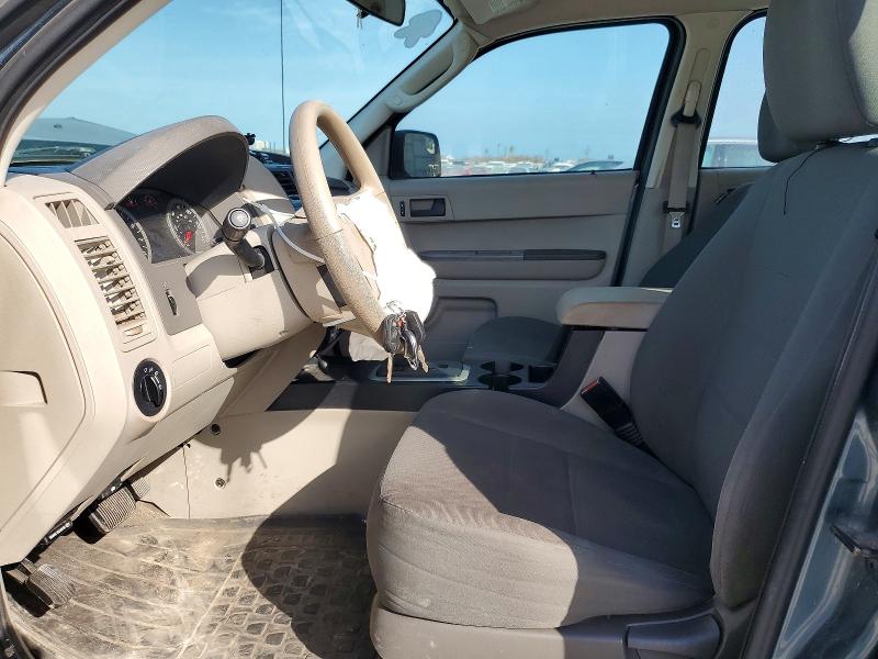 Photo 7 from auction – 2010 FORD ESCAPE XLS with VIN 1FMCU0C79AKD10921