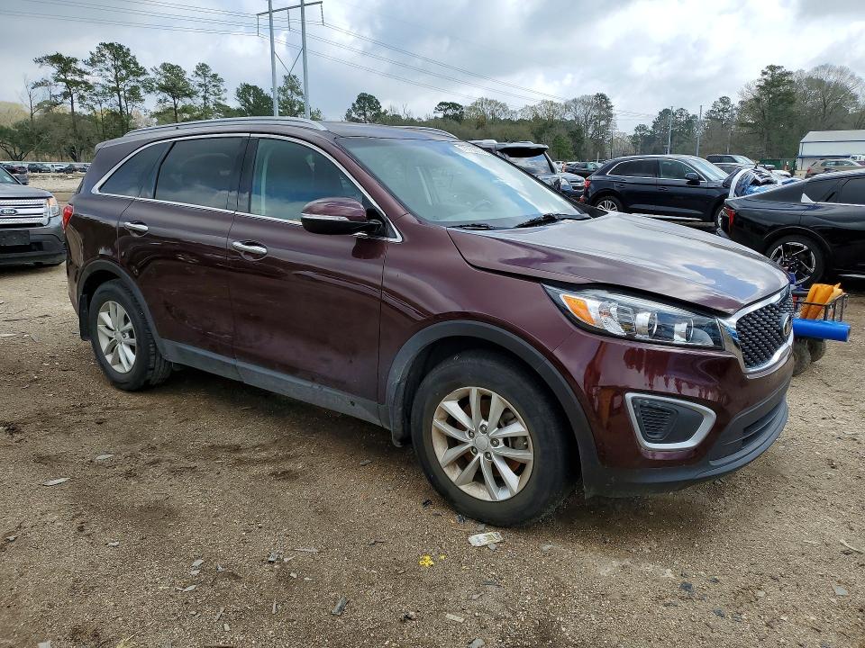 Photo 4 from auction – 2018 KIA SORENTO with VIN 5XYPG4A39JG430180