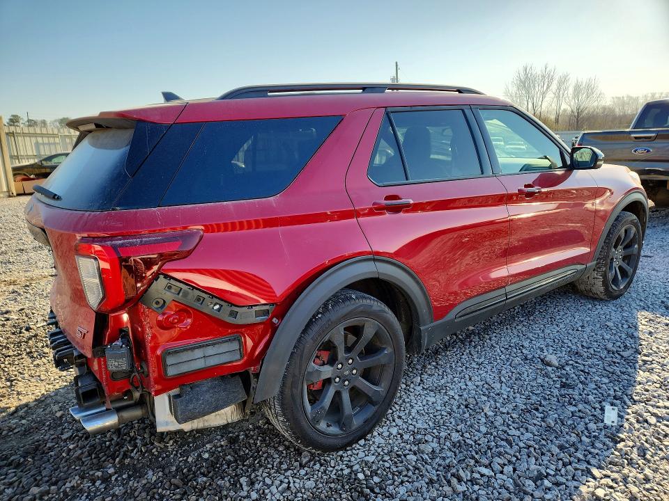 Photo 3 from auction – 2023 FORD EXPLORER with VIN 1FM5K8GC3PGB33007