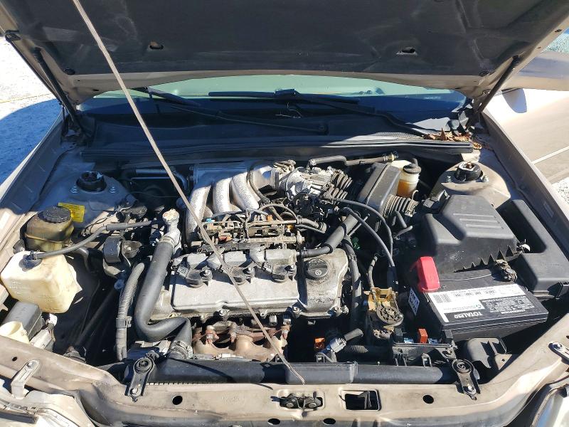 Photo 11 from auction – 2000 TOYOTA AVALON XL with VIN 4T1BF28B1YU094107