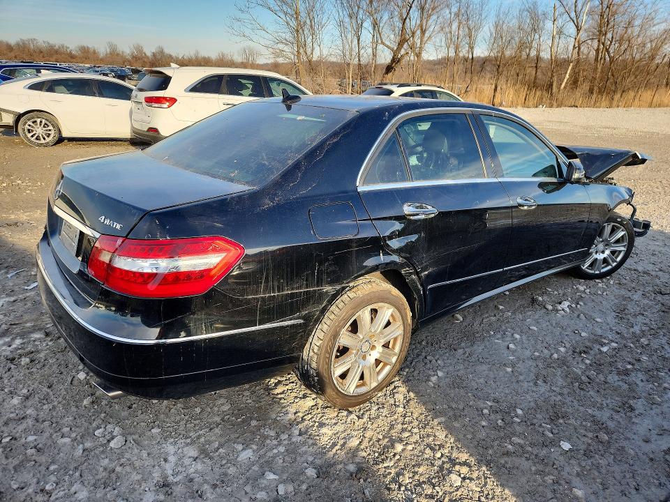 Photo 3 from auction – 2013 MERCEDES-BENZ E with VIN WDDHF8JB2DA671403