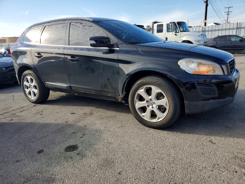 Photo 4 from auction – 2012 VOLVO XC60 3.2 with VIN YV4940DL9C2247264