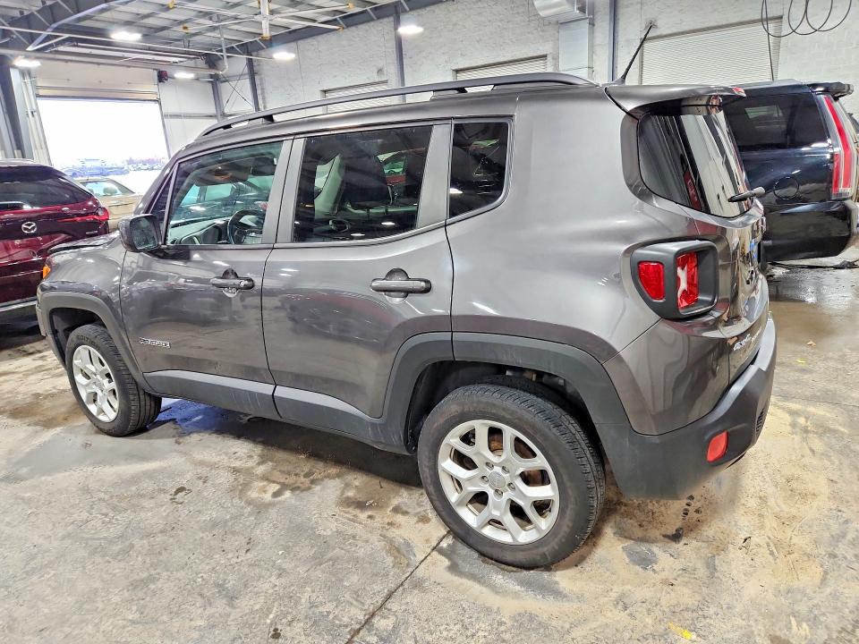 Photo 2 from auction – 2016 JEEP RENEGADE L with VIN ZACCJBBT5GPE07314