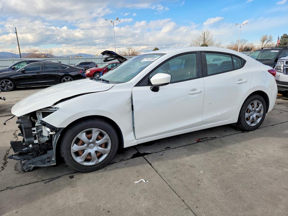 MAZDA 3 2016 with VIN JM1BM1T70G1293625 - Photo from auction