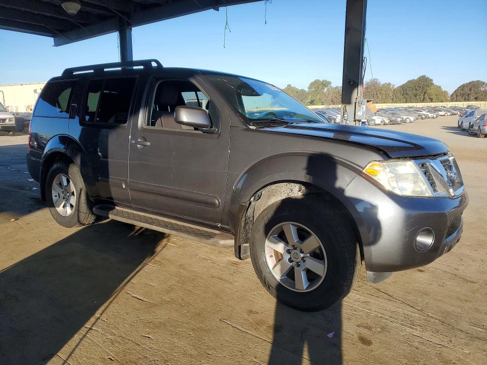 Photo 4 from auction – 2012 NISSAN PATHFINDER with VIN 5N1AR1NN6CC623982