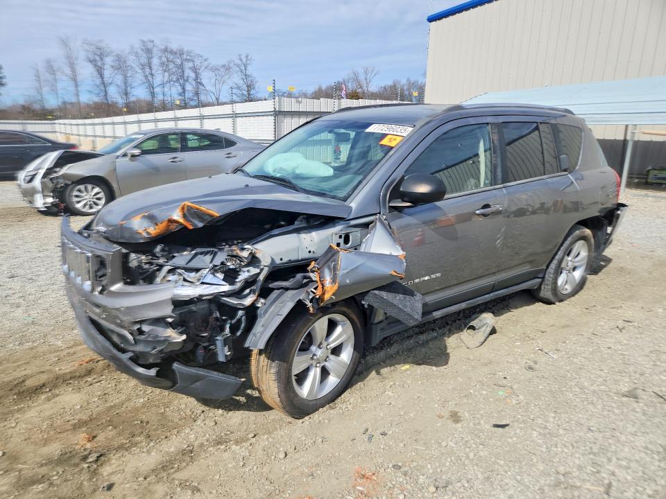 JEEP COMPASS 2012 with VIN 1C4NJDEB5CD600126 - Photo from auction