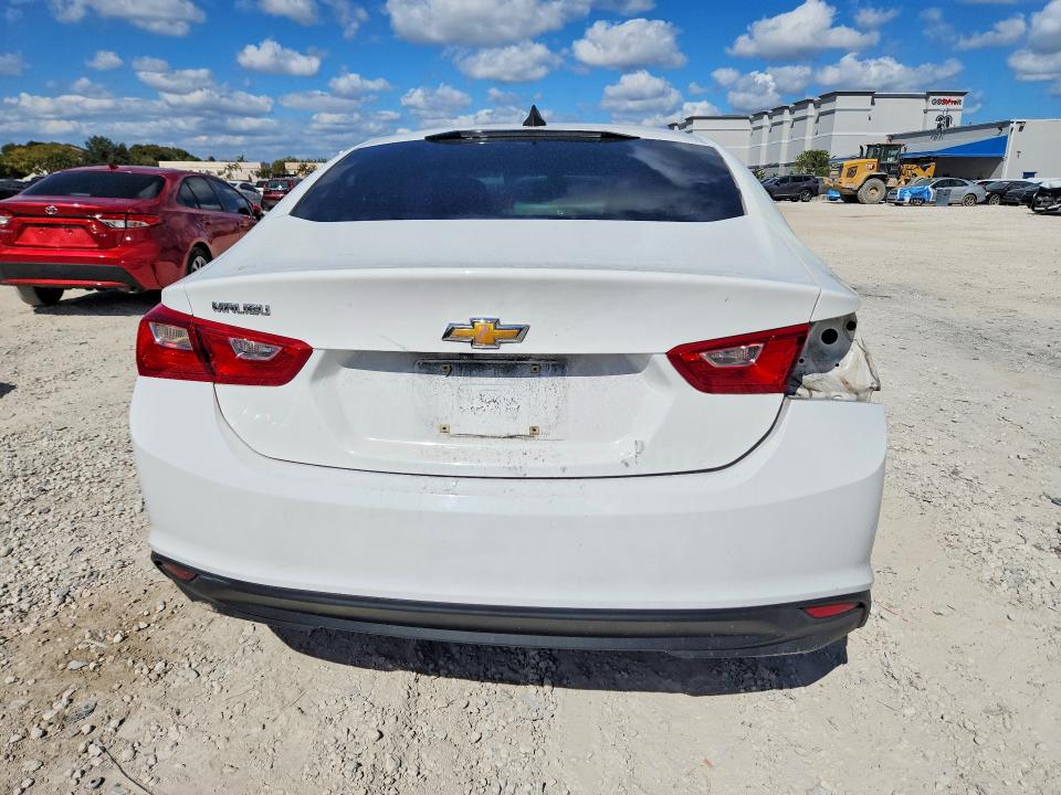 Photo 6 from auction – 2018 CHEVROLET MALIBU with VIN 1G1ZB5ST1JF219109