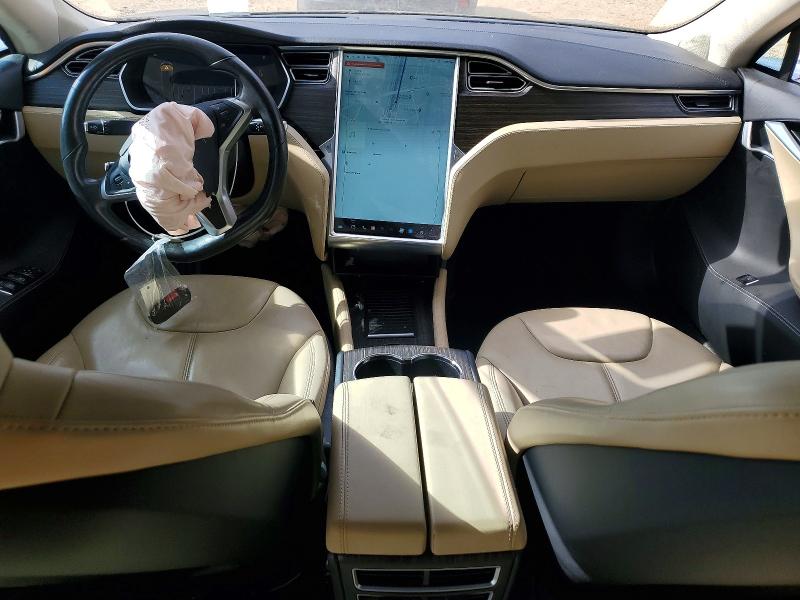 Photo 8 from auction – 2015 TESLA MODEL S with VIN 5YJSA1H23FFP78739