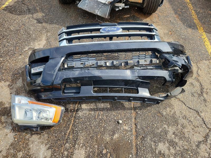 Photo 13 from auction – 2016 FORD EXPEDITION with VIN 1FMJU1KT3GEF56852