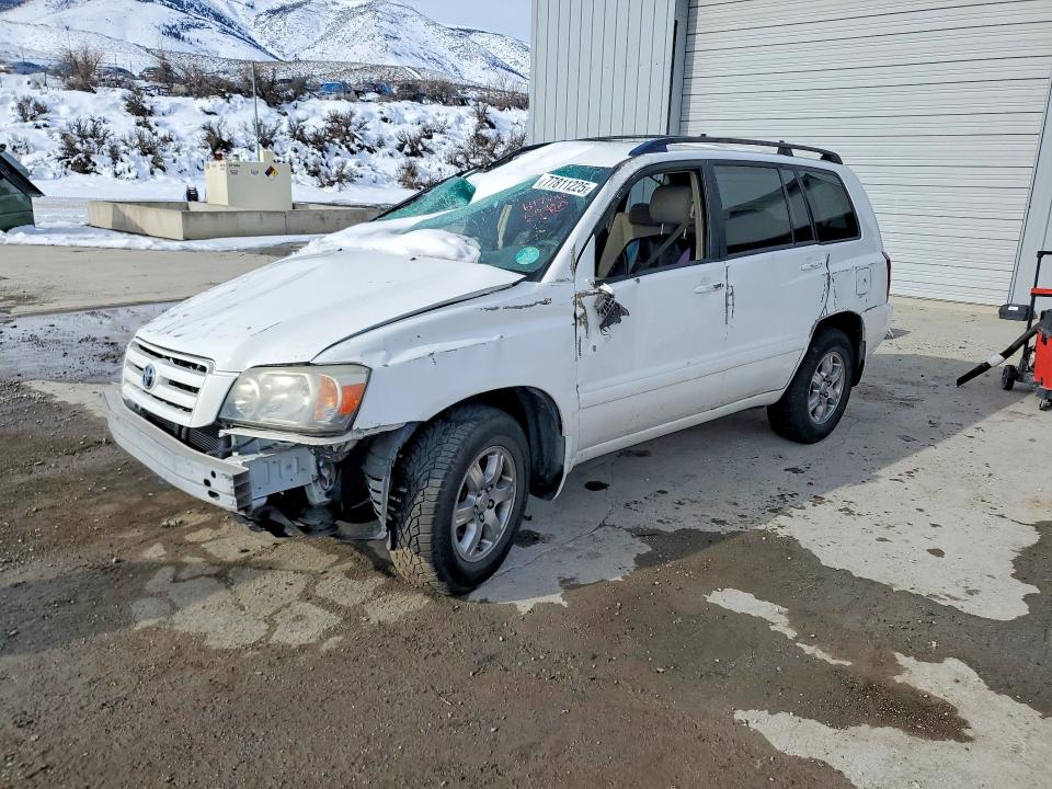TOYOTA HIGHLANDER 2004 with VIN JTEEP21A440029040 - Photo from auction