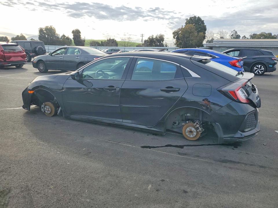 Photo 2 from auction – 2017 HONDA CIVIC with VIN SHHFK7H78HU403024